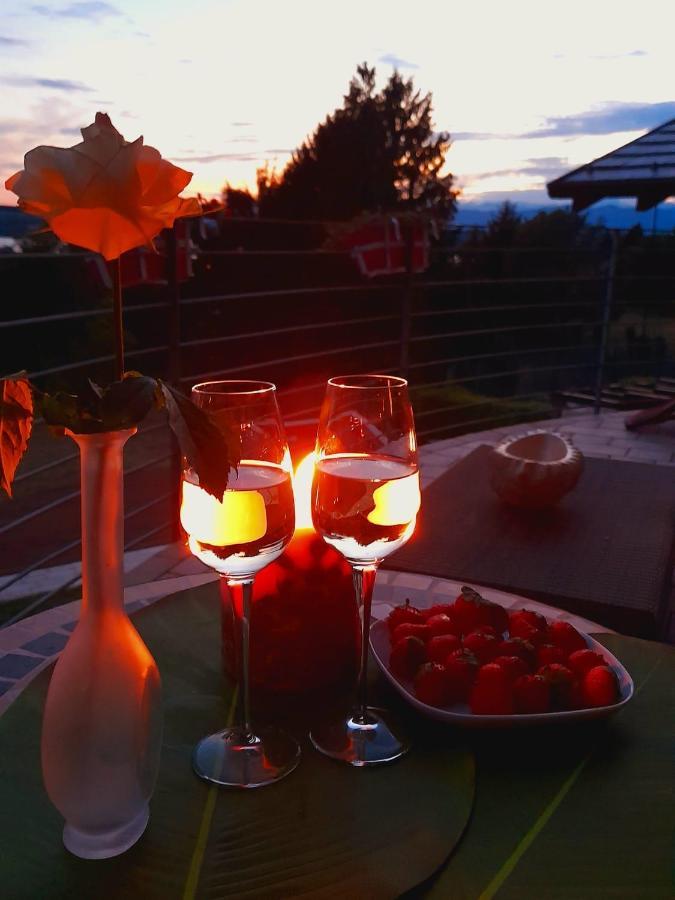 Villa Dei Tramonti Gavirate Εξωτερικό φωτογραφία