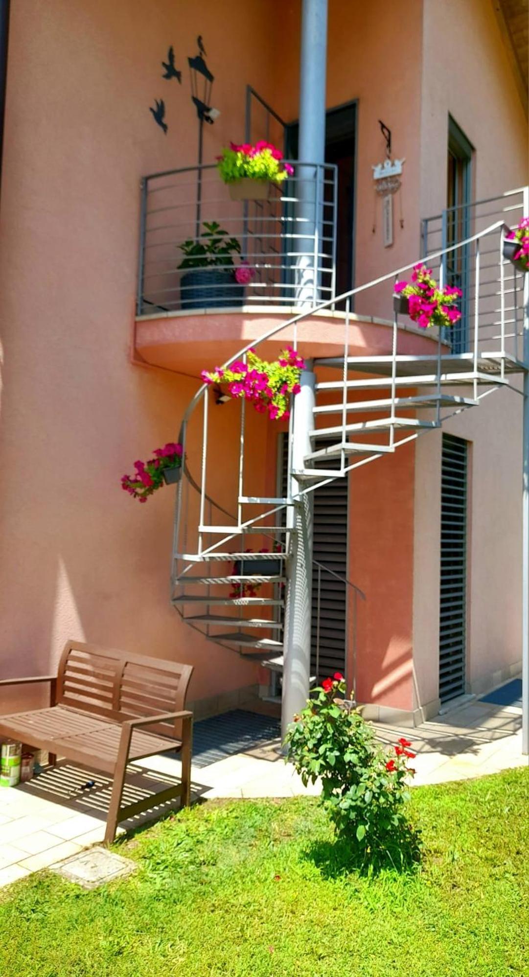 Villa Dei Tramonti Gavirate Εξωτερικό φωτογραφία
